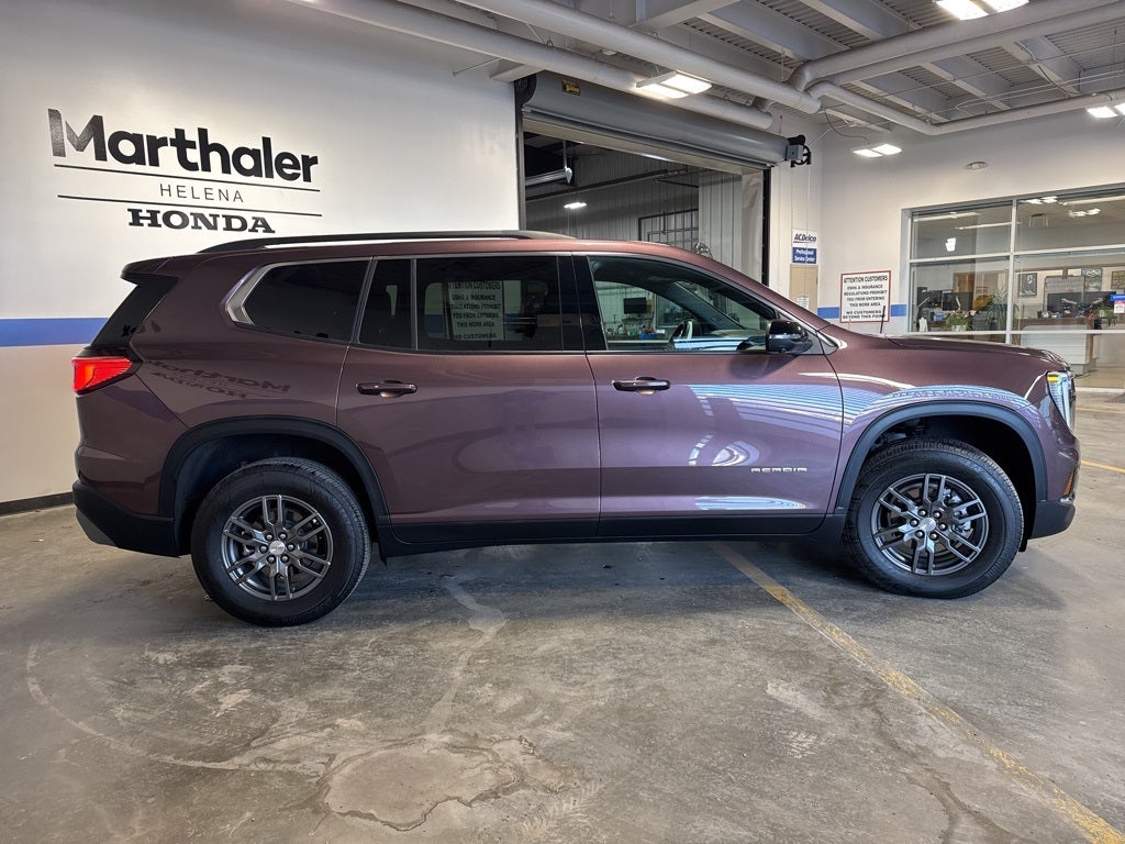 2025 GMC Acadia Elevation w/ Assisted Driving & Driver Convenience