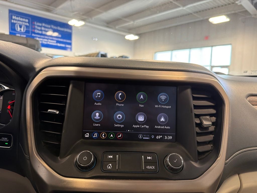 2021 GMC Acadia Denali w/ Dual Moonroof