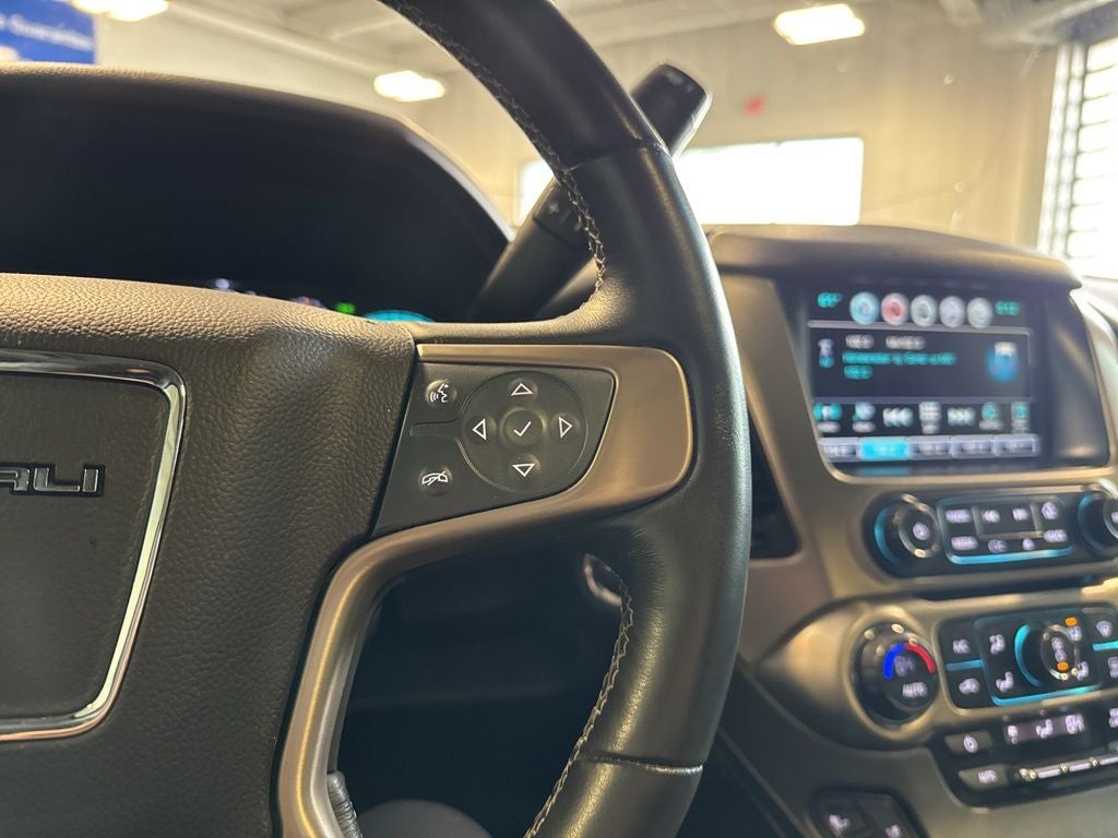 2017 GMC Yukon XL Denali 5SA w/ Open Road Pkg