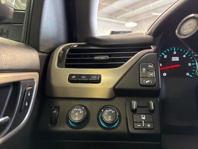 2017 GMC Yukon XL Denali 5SA w/ Open Road Pkg