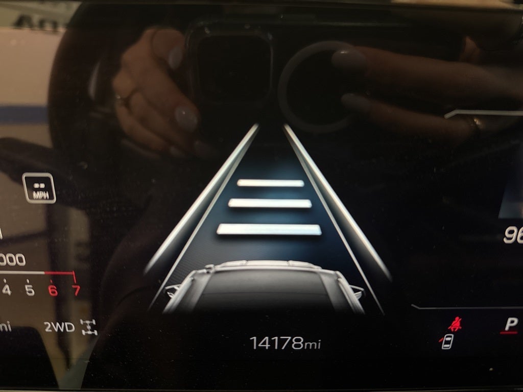 2025 GMC Yukon XL Denali 6.2 w/ Adaptive Cruise