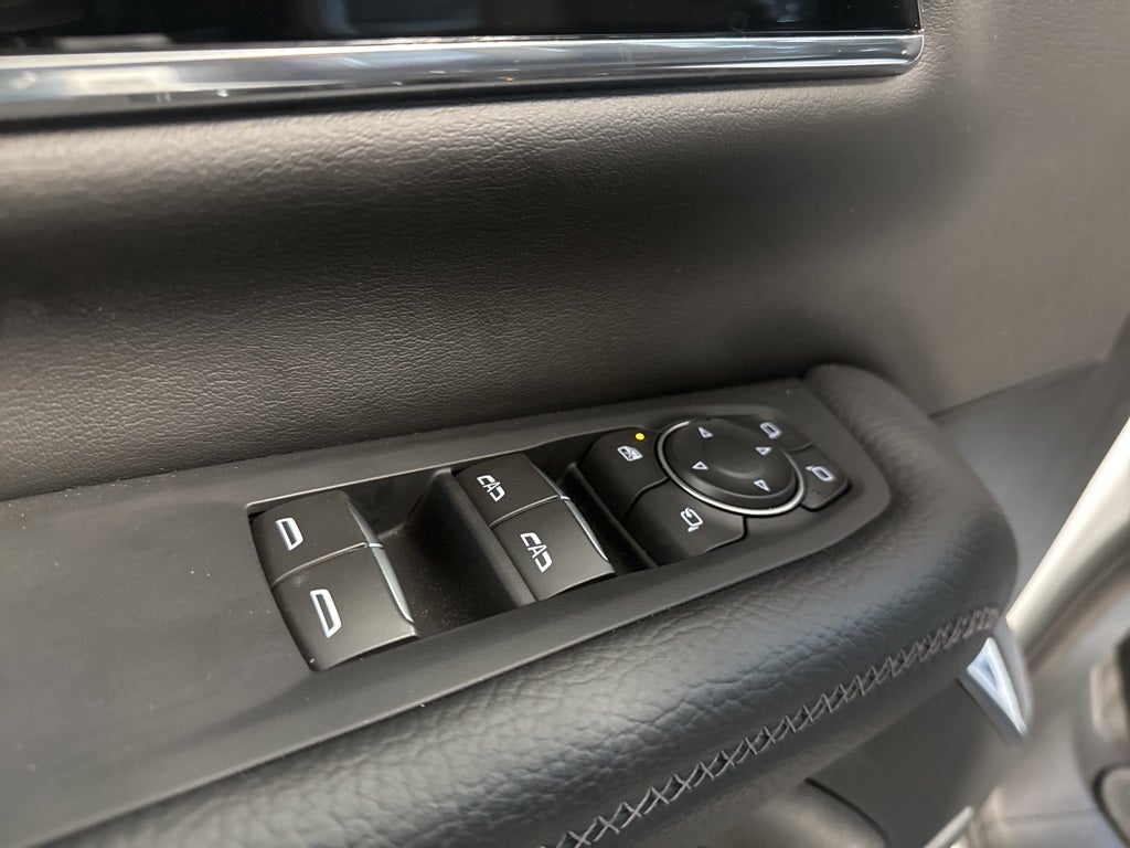 2025 GMC Yukon XL Denali 6.2 w/ Adaptive Cruise