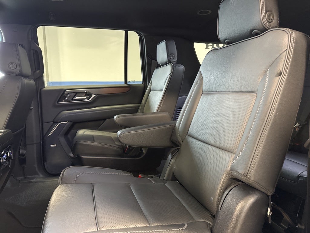 2025 GMC Yukon XL Denali 6.2 w/ Adaptive Cruise