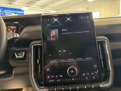 2025 GMC Yukon XL Denali 5SA w/ Adaptive Cruise