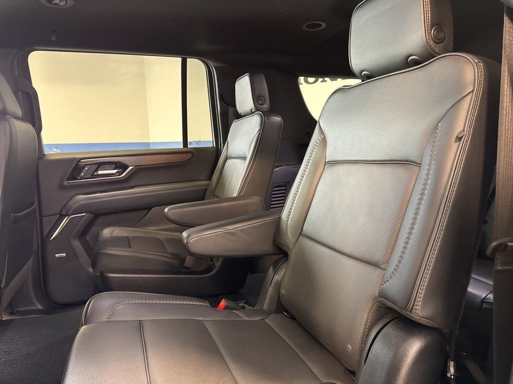 2025 GMC Yukon XL Denali 5SA w/ Adaptive Cruise