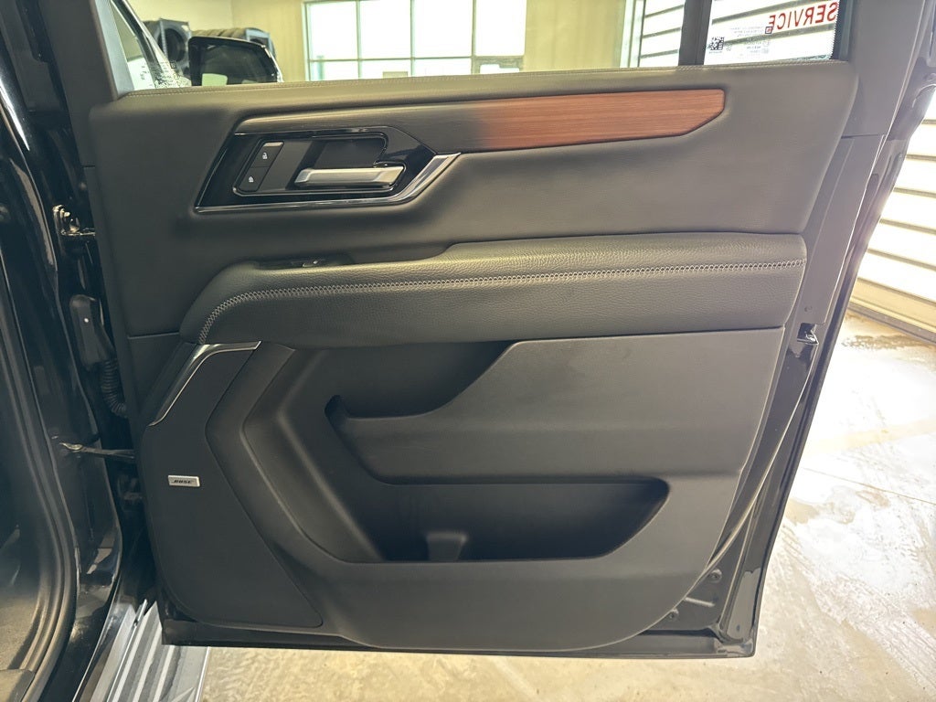 2025 GMC Yukon XL Denali 5SA w/ Adaptive Cruise