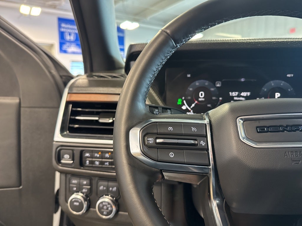 2025 GMC Yukon XL Denali 5SA