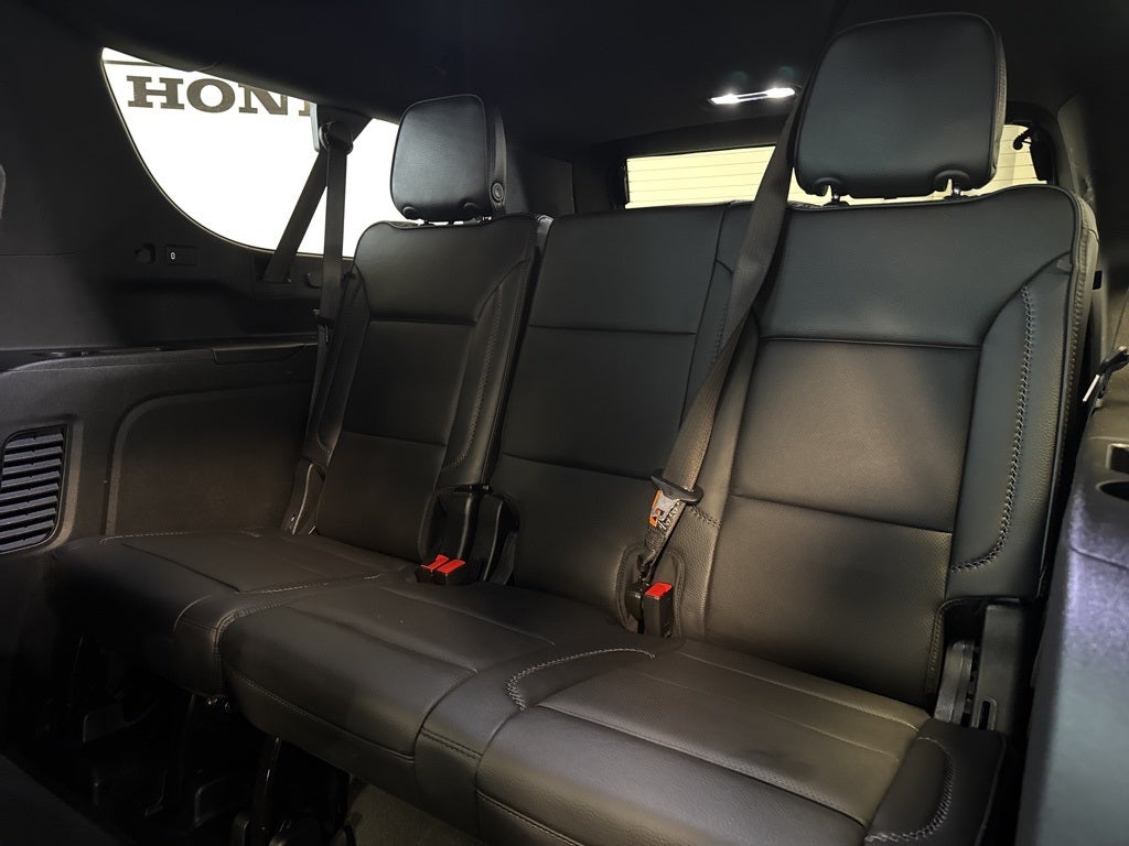 2025 GMC Yukon XL Denali 5SA