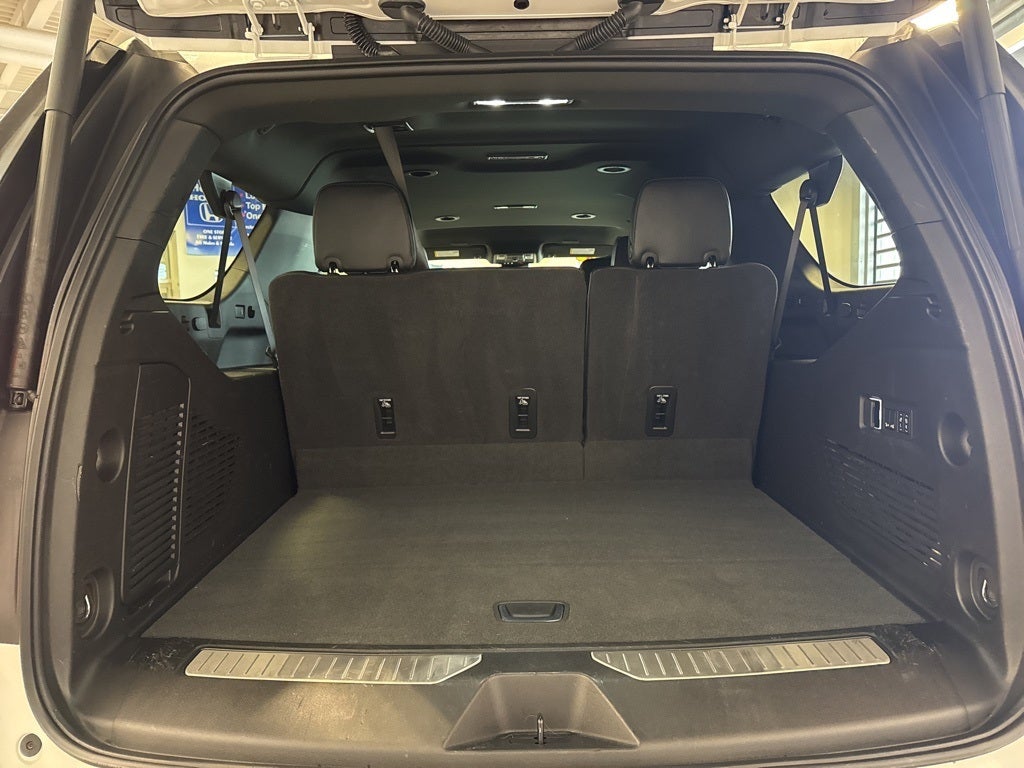 2025 GMC Yukon XL Denali 5SA