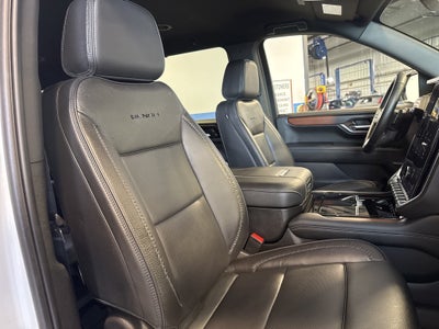 2025 GMC Yukon XL Denali 5SA