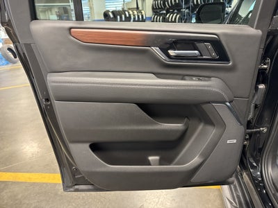 2025 GMC Yukon XL Denali 6.2 w/ Adaptive Cruise