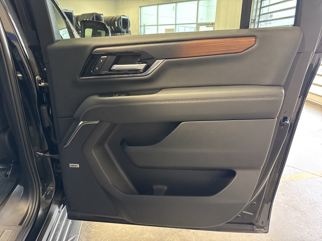 2025 GMC Yukon XL Denali 6.2 w/ Adaptive Cruise