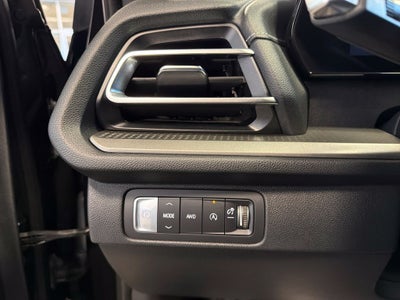 2026 Chevrolet Traverse LT 2LT w/ Driver Confidence, Tow & Synthetic Seats