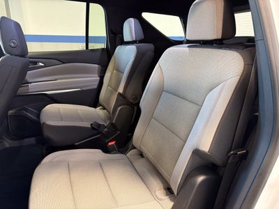 2026 Chevrolet Traverse LT 2LT w/ Driver Confidence & Trailering Pkg **