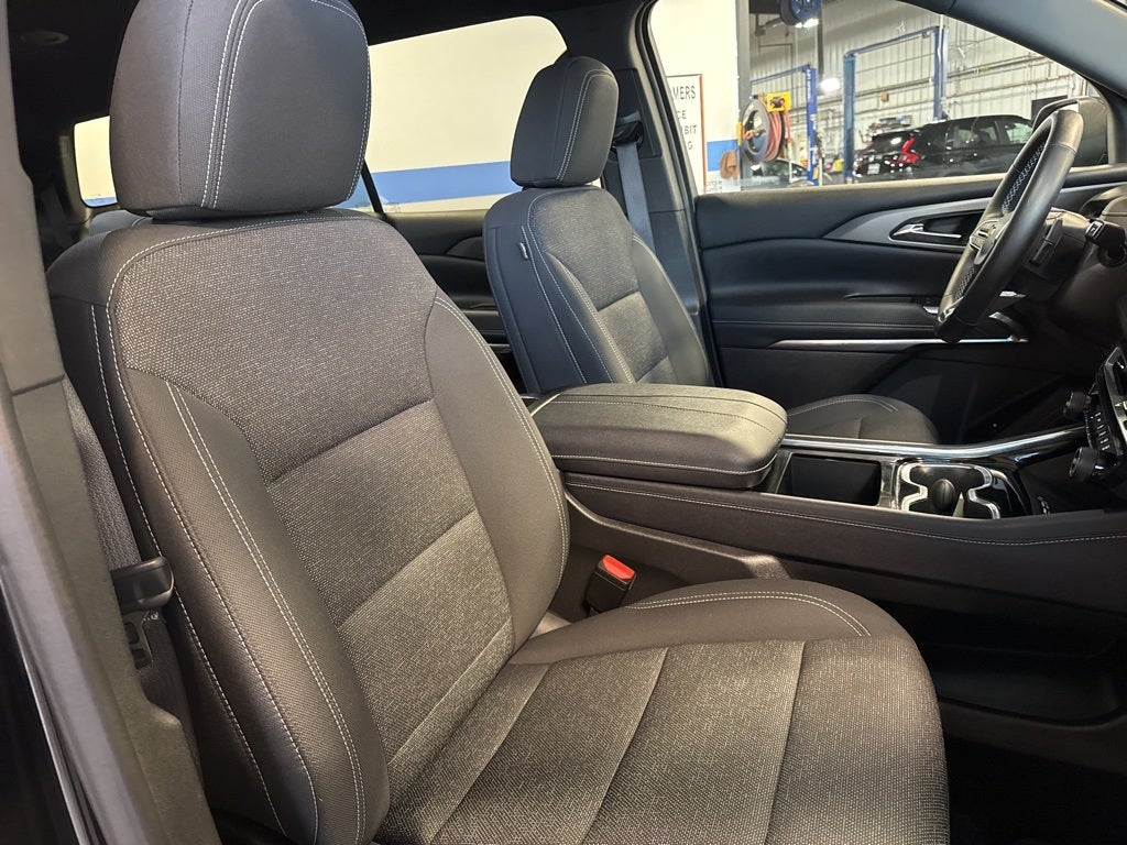 2025 Chevrolet Traverse LT 2LT w/ Adaptive Cruise