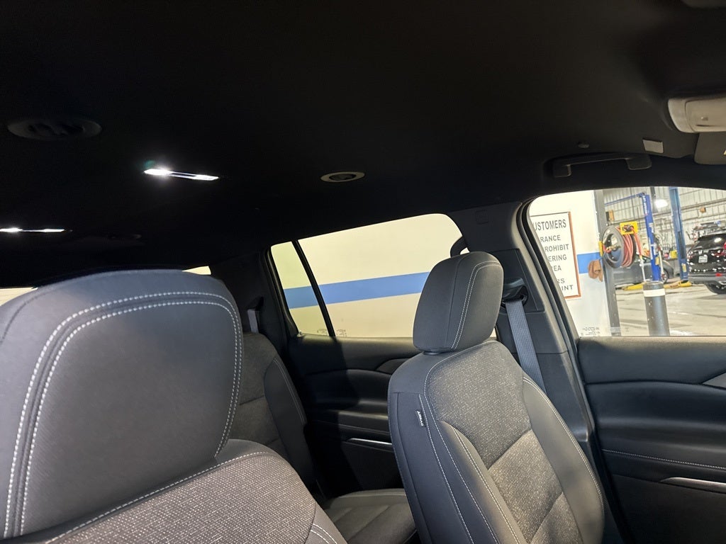 2025 Chevrolet Traverse LT 2LT w/ Adaptive Cruise