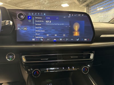 2025 Chevrolet Traverse LT 2LT w/ Adaptive Cruise