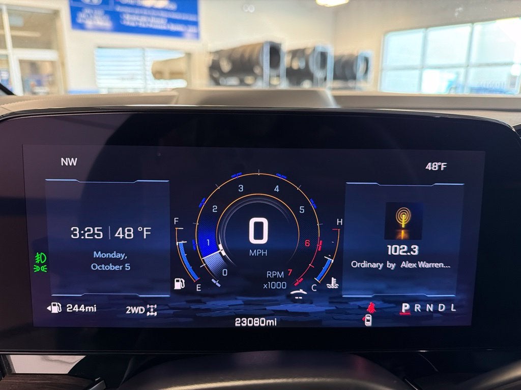 2026 Chevrolet Suburban LT Luxury Comfort Pkg