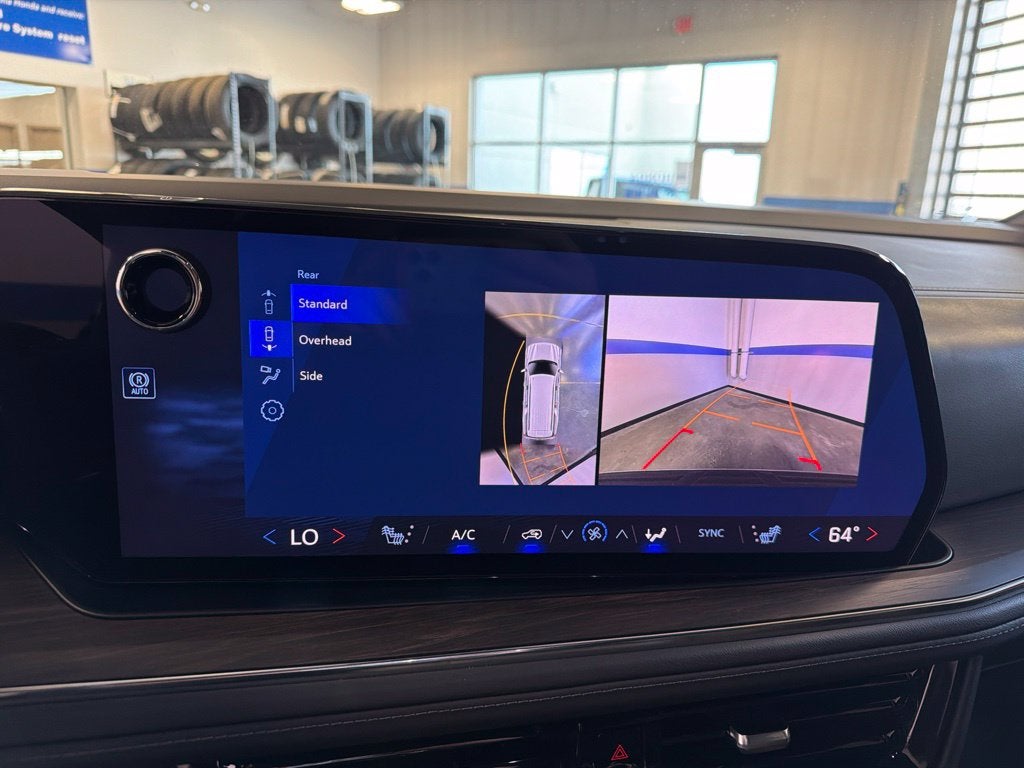 2026 Chevrolet Suburban LT Luxury Comfort Pkg