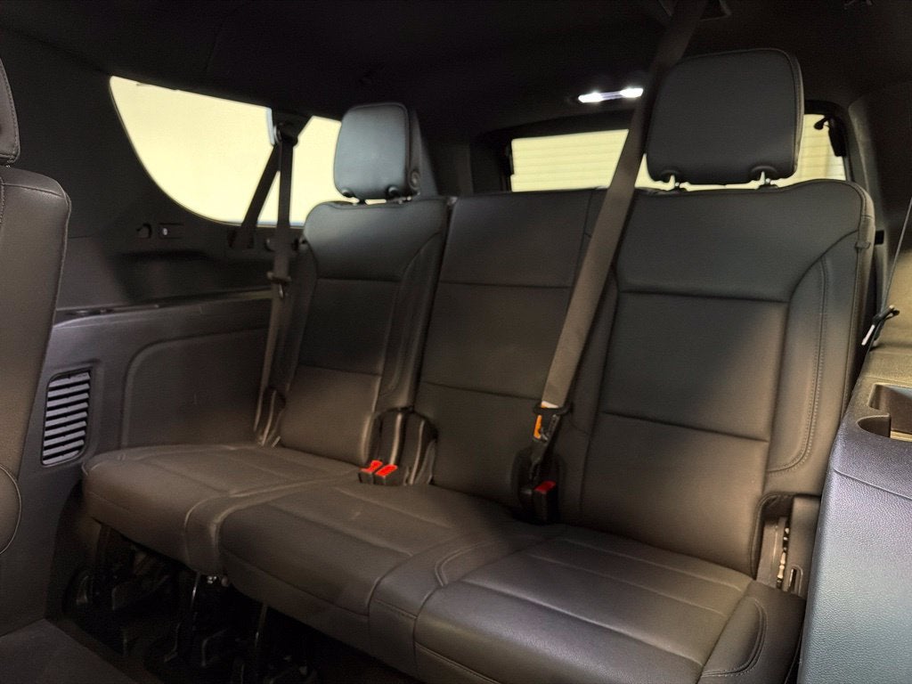 2026 Chevrolet Suburban LT Luxury Comfort Pkg
