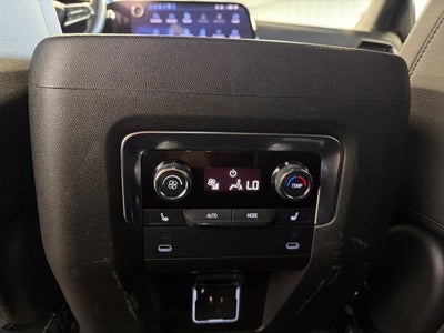 2026 Chevrolet Suburban LT Luxury Comfort Pkg