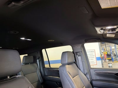 2026 Chevrolet Suburban LT Luxury Comfort Pkg