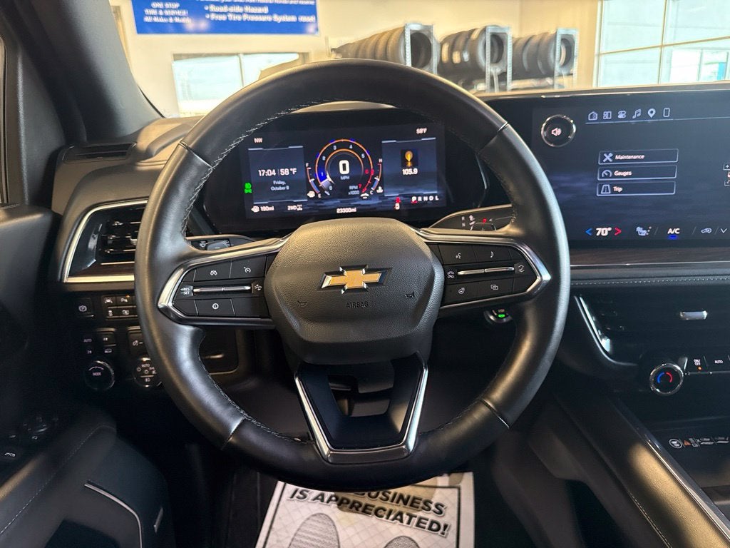 2026 Chevrolet Suburban LT Luxury Comfort Pkg w/ Center Buckets
