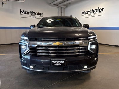 2026 Chevrolet Suburban LT Luxury Comfort Pkg w/ Center Buckets