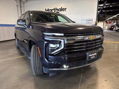2026 Chevrolet Suburban LT Luxury Comfort Pkg w/ Center Buckets