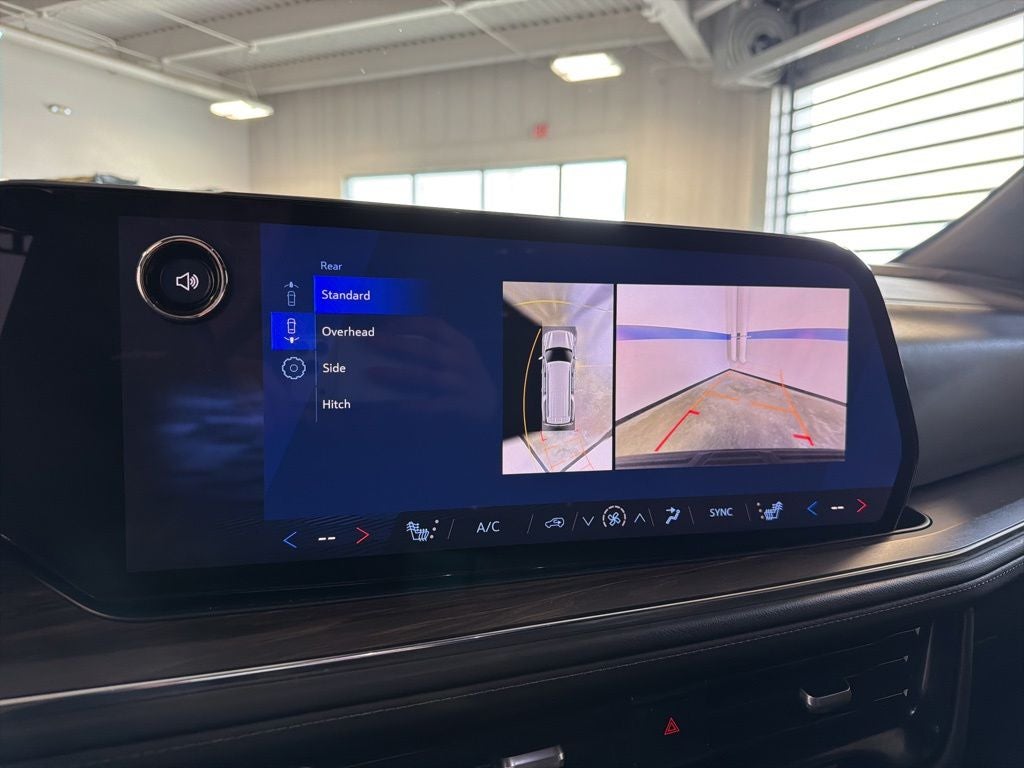 2025 Chevrolet Suburban Z71 w/ Adaptive Cruise