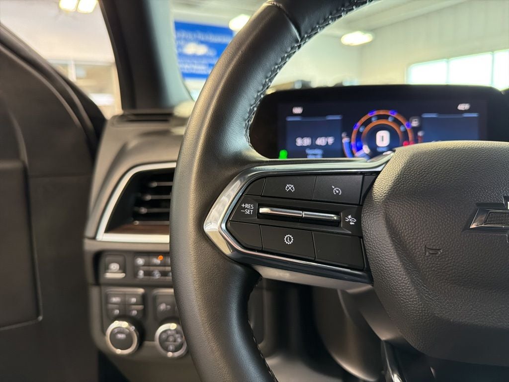 2025 Chevrolet Suburban Z71 w/ Adaptive Cruise