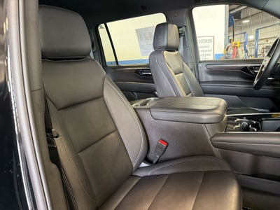 2025 Chevrolet Suburban Z71 w/ Adaptive Cruise