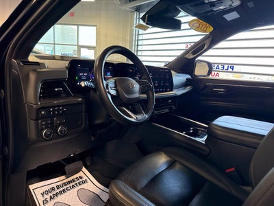 2025 Chevrolet Suburban Z71 8 Passenger w/ Adaptive Cruise
