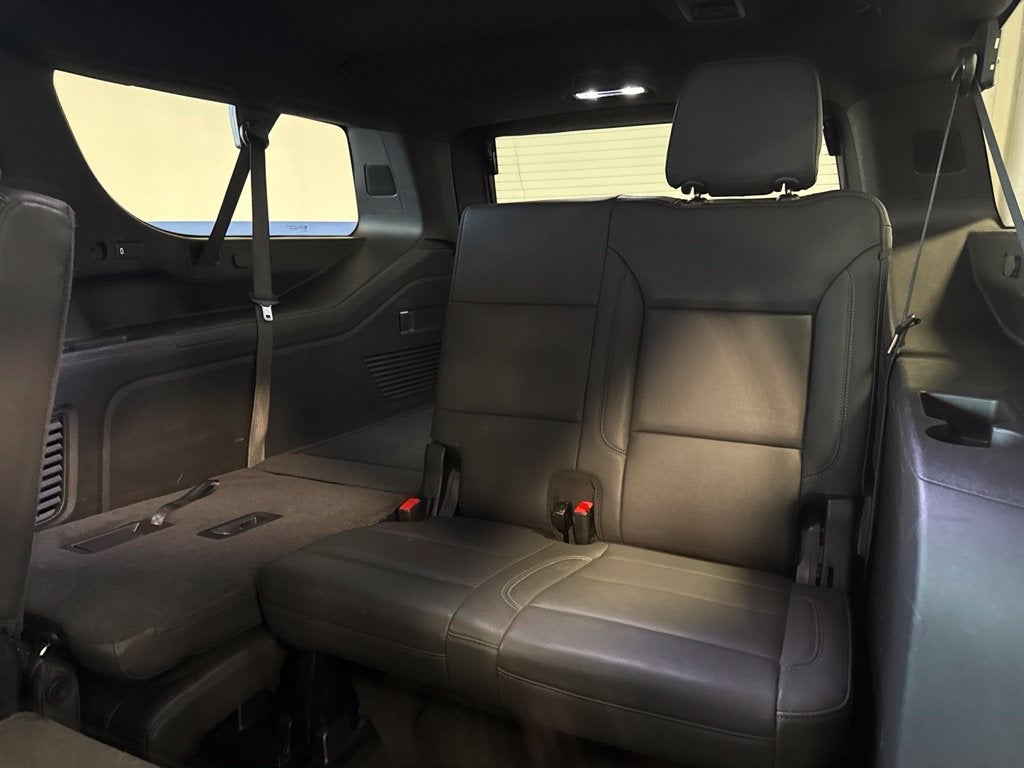 2025 Chevrolet Suburban Z71 8 Passenger w/ Adaptive Cruise