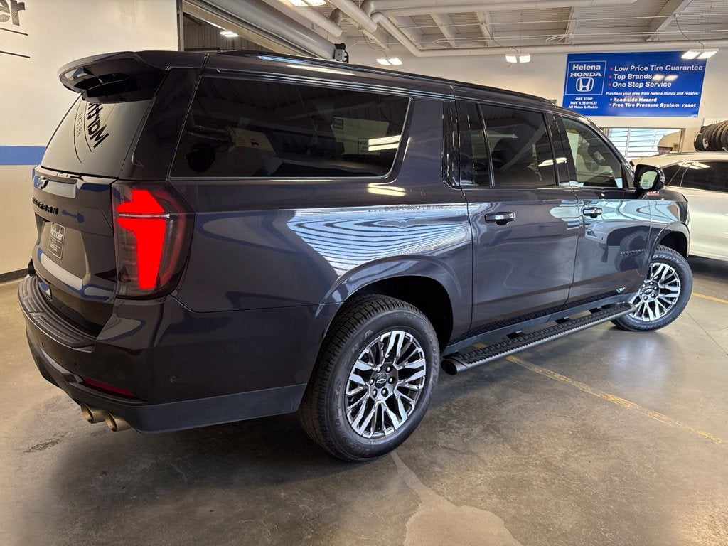 2025 Chevrolet Suburban Z71 8 Passenger w/ Adaptive Cruise