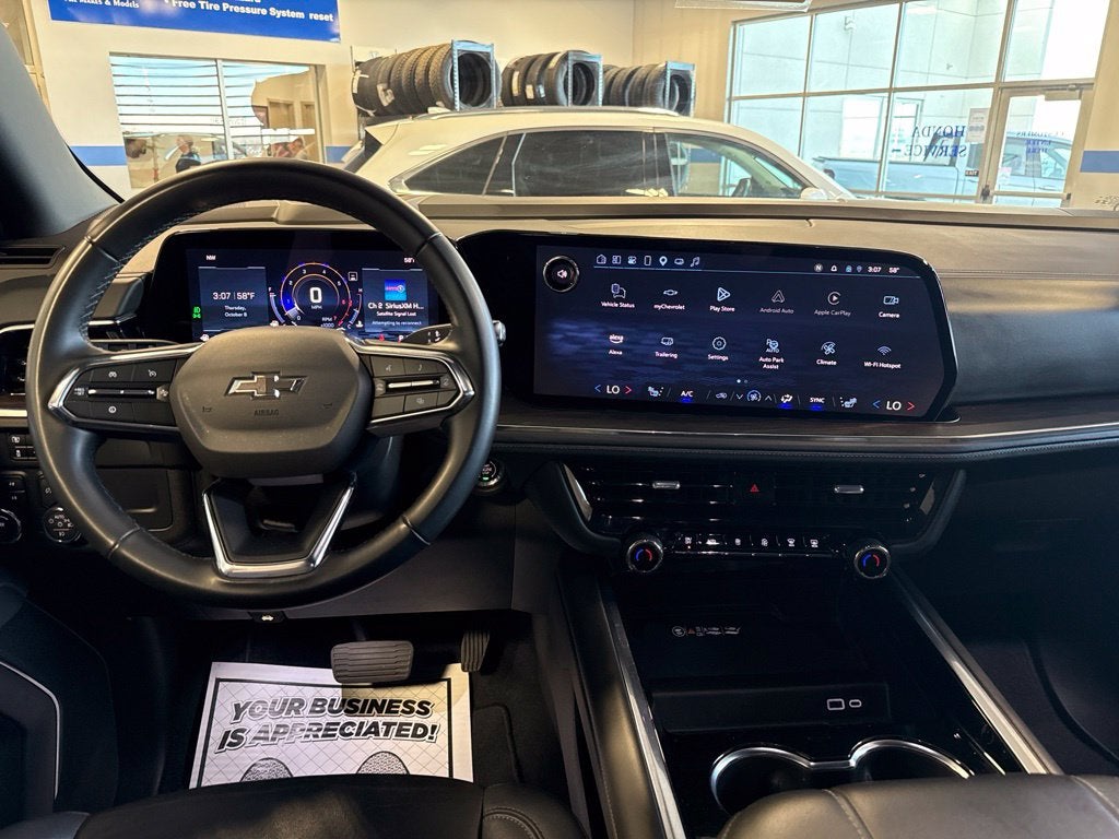 2025 Chevrolet Suburban Z71 8 Passenger w/ Adaptive Cruise