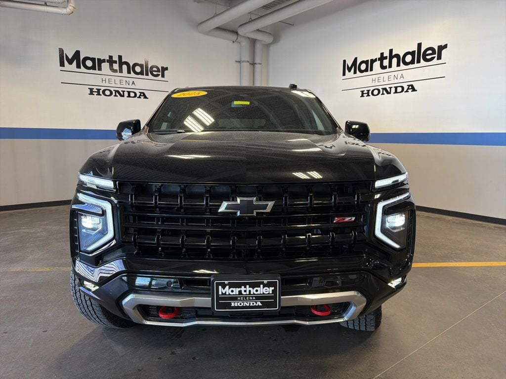 2025 Chevrolet Suburban Z71 w/ Nav & Adaptive Cruise