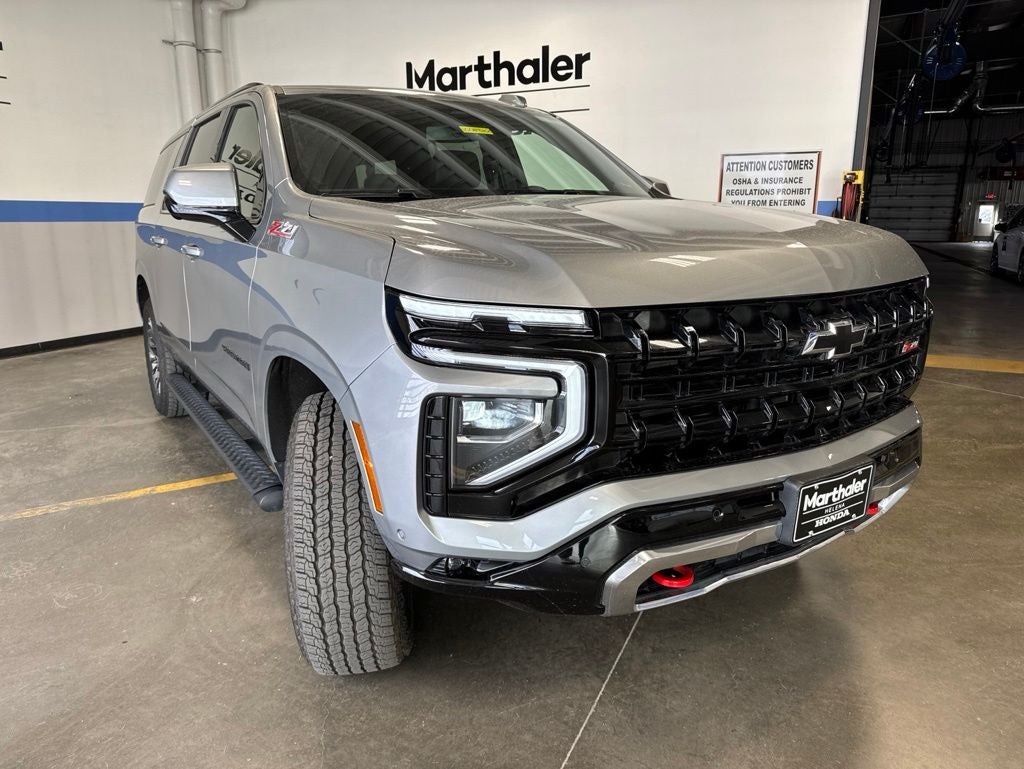 2025 Chevrolet Suburban Z71 2Z7 w/ Nav & Adaptive Cruise