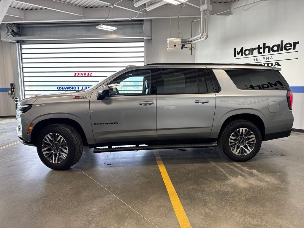 2025 Chevrolet Suburban Z71 2Z7 w/ Nav & Adaptive Cruise