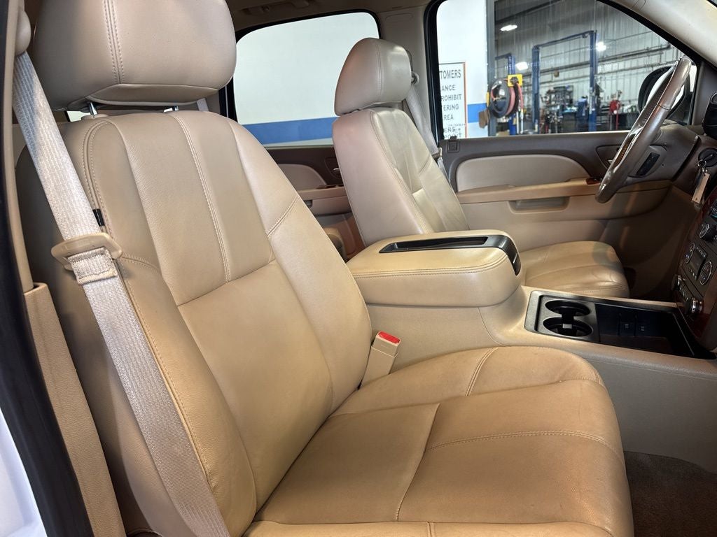 2013 Chevrolet Tahoe LT LT1 w/ Luxury Pkg