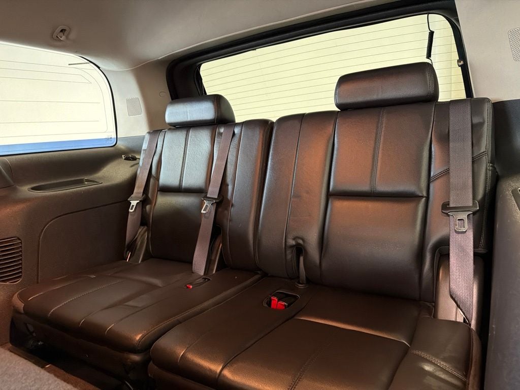 2010 Chevrolet Tahoe LT Luxury Pkg w/ Rear Entertainment