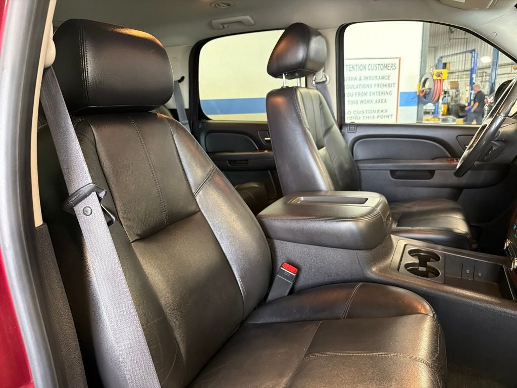 2010 Chevrolet Tahoe LT Luxury Pkg w/ Rear Entertainment