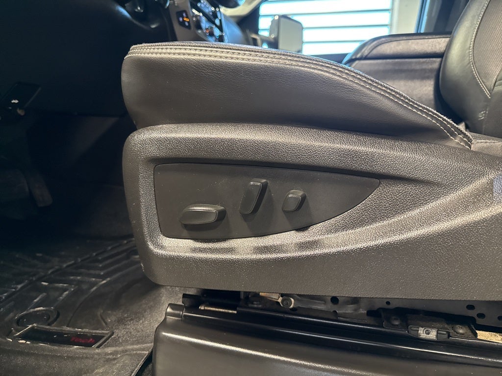 2018 GMC Sierra 2500HD Denali 6.0 Gas