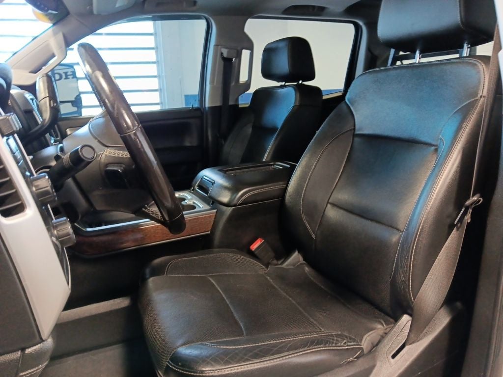 2018 GMC Sierra 3500HD SLT 6.6 DURAMAX Long Box w/ Nav