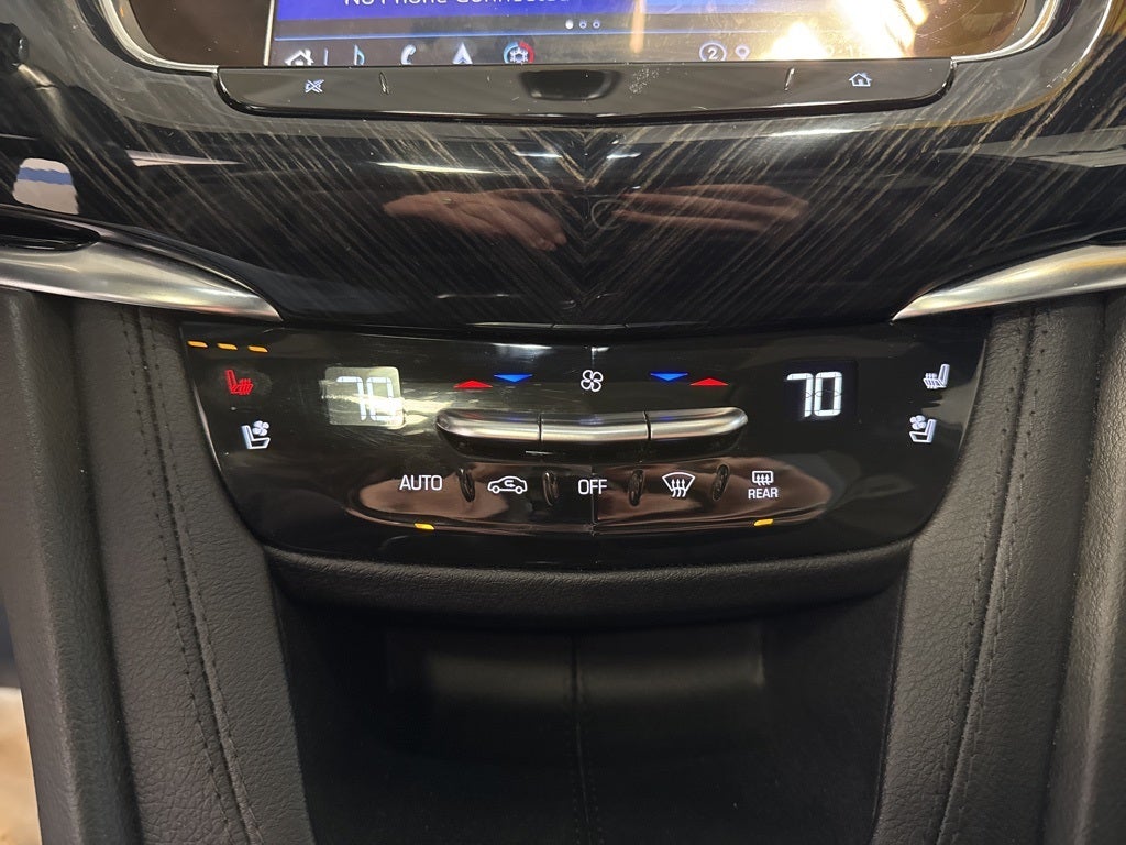 2025 Cadillac XT6 Premium Luxury 6-Passenger