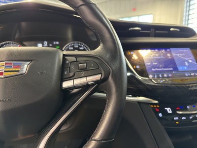 2025 Cadillac XT6 Premium Luxury 6-Passenger