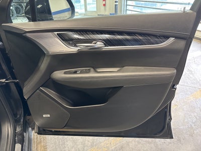 2025 Cadillac XT6 Premium Luxury 6-Passenger