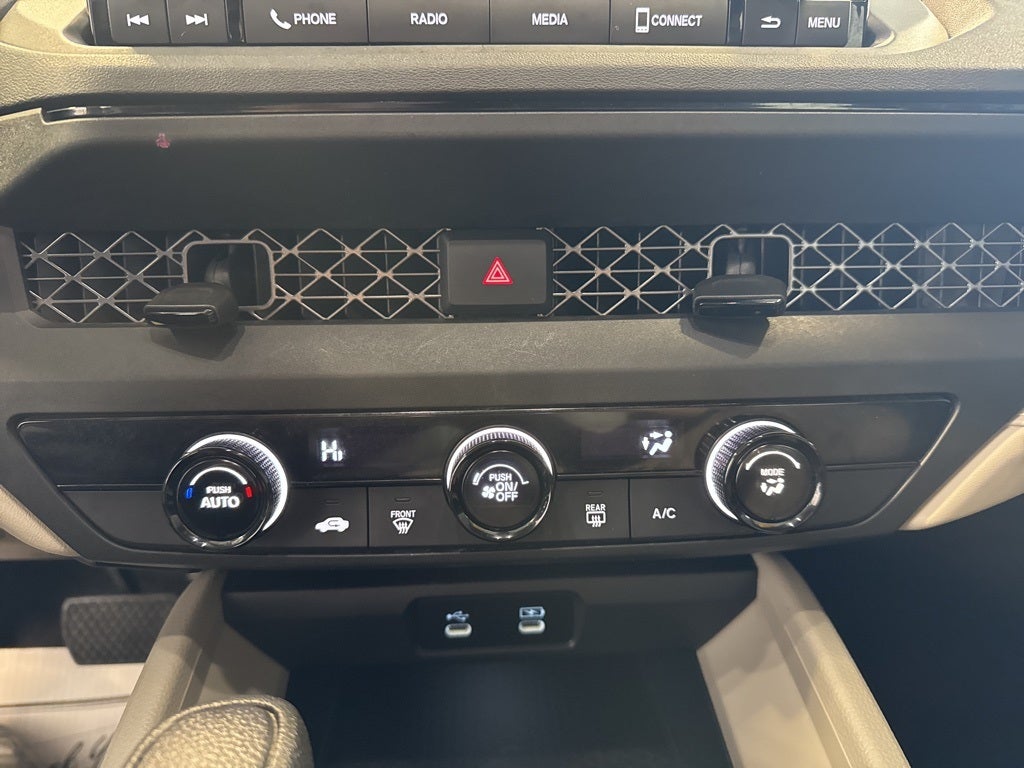 2023 Honda Accord LX w/ Adaptive Cruise & LKAS