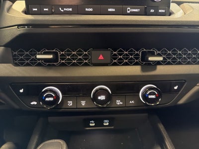 2025 Honda Accord SE w/ Adaptive Cruise