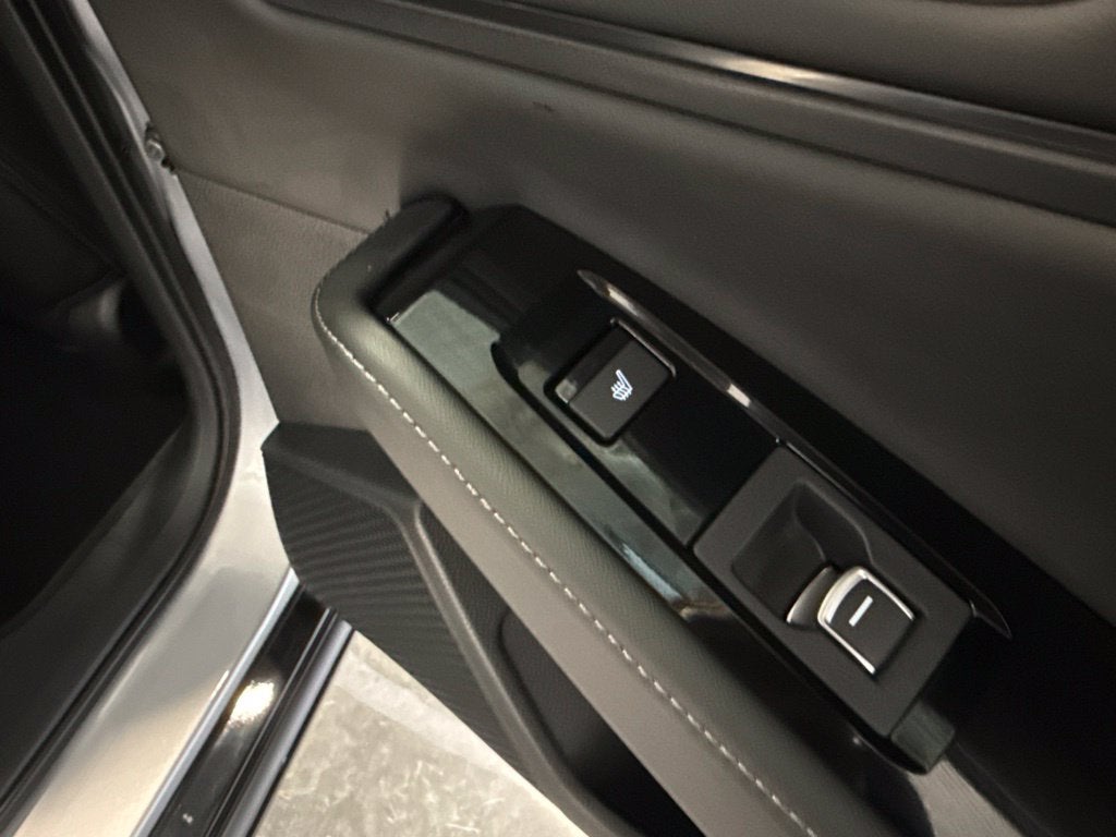 2026 Honda Accord Hybrid Touring w/ Moonroof & Adaptive Cruise